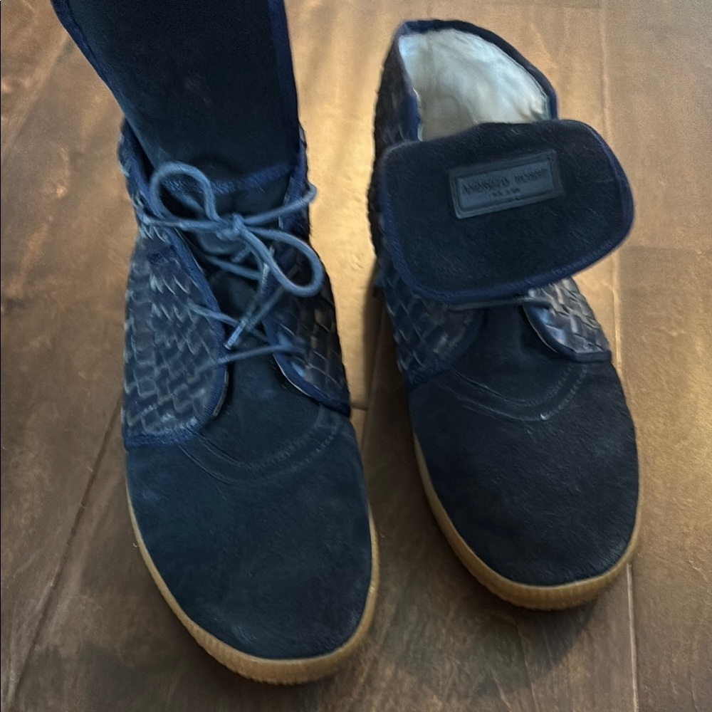 Android HommeBlue Textured Chukka Boots - Picture 5 of 12